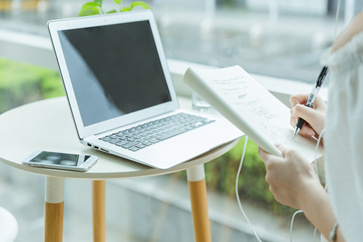 2018初級(jí)會(huì)計(jì)《經(jīng)濟(jì)法基礎(chǔ)》沖刺?？蓟馃徇M(jìn)行中