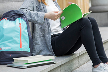 稅務(wù)師考試一年考幾次？和中級(jí)比哪個(gè)比較難？