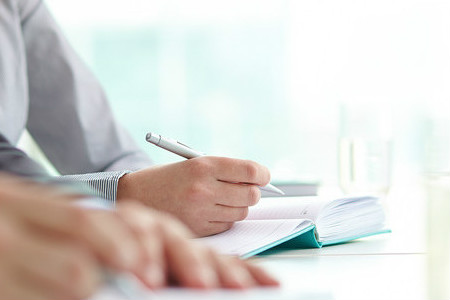 2019年如何領(lǐng)取初級(jí)會(huì)計(jì)師報(bào)名費(fèi)用的發(fā)票？